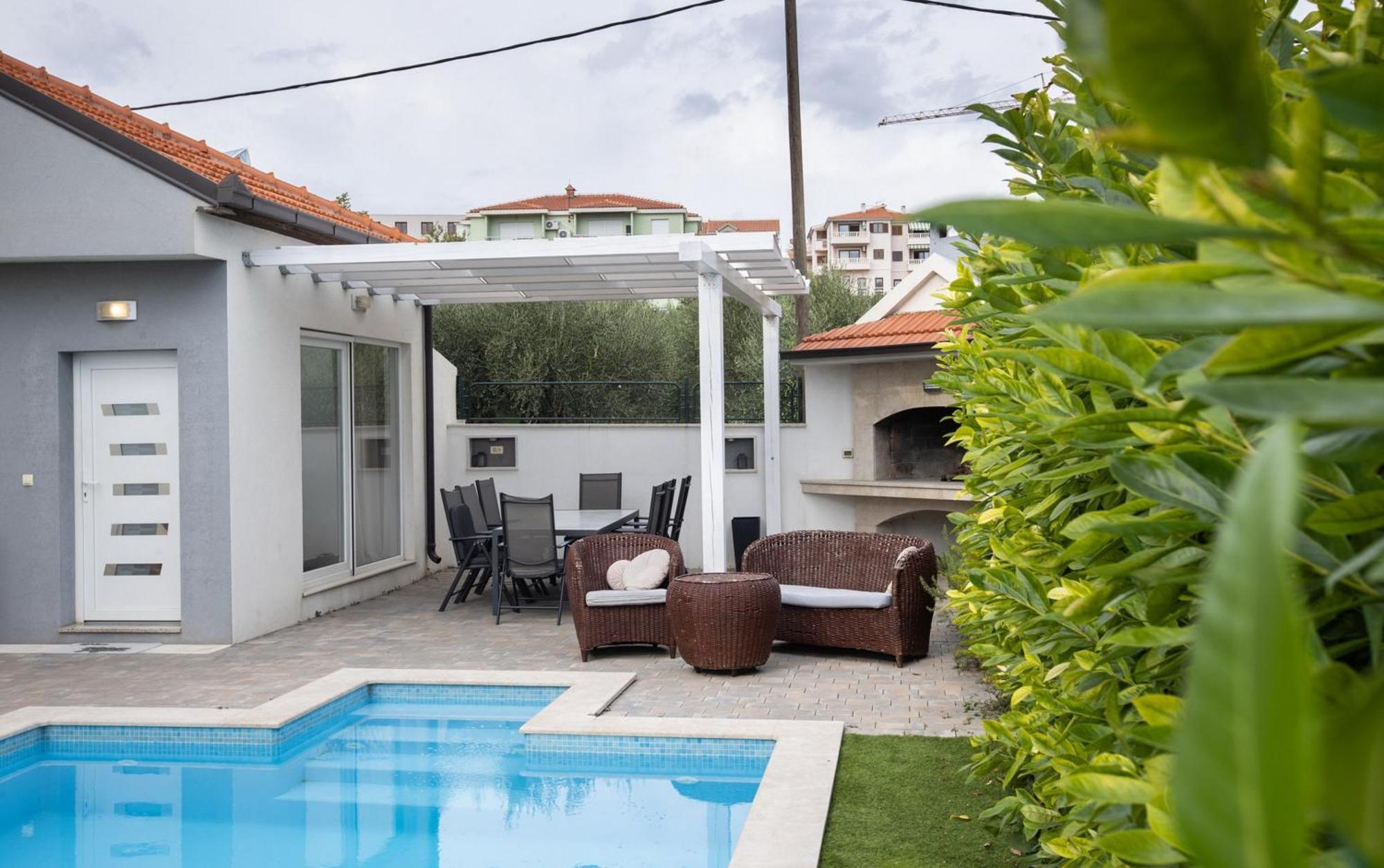 Apartment Andelka *