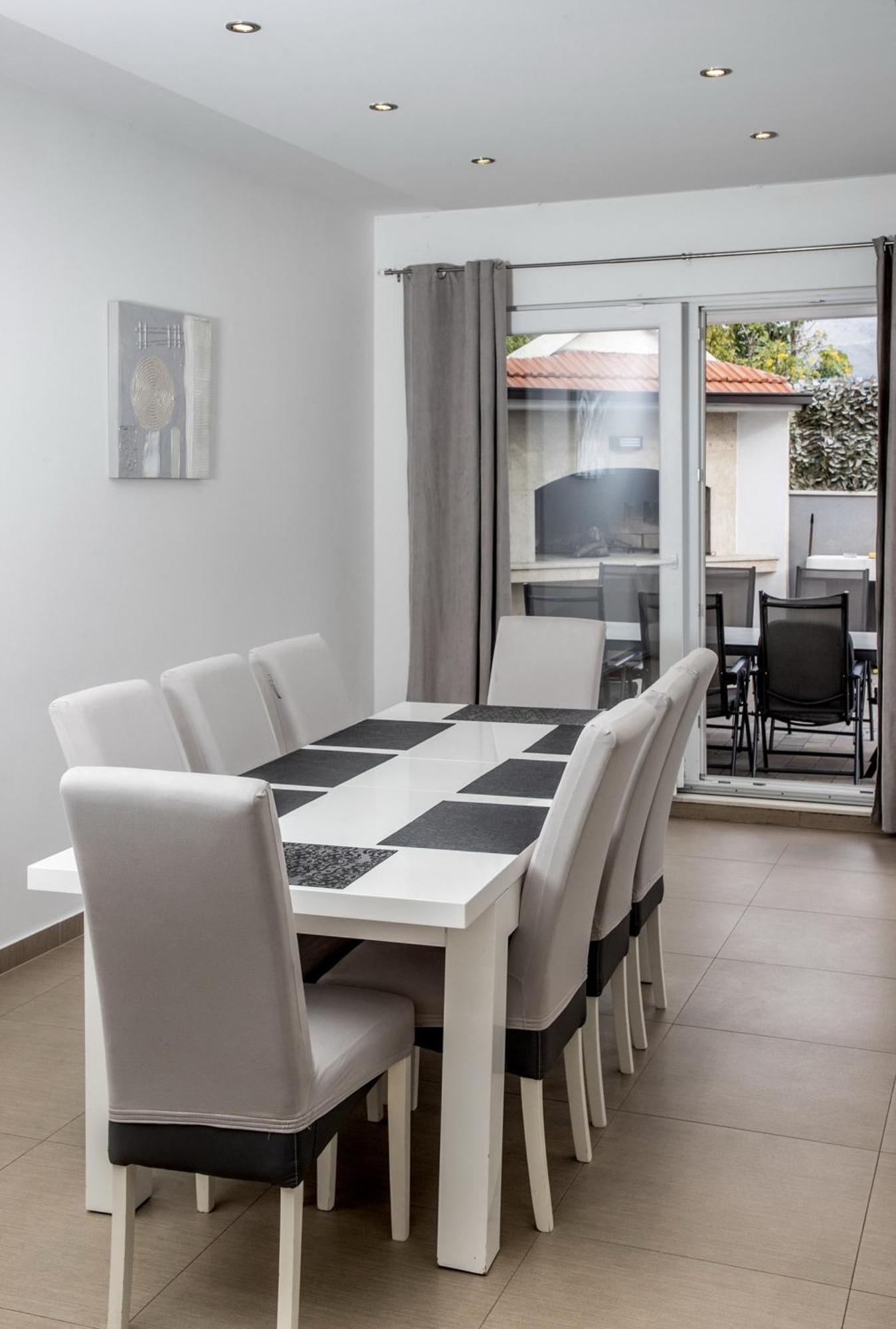 Andelka Apartment